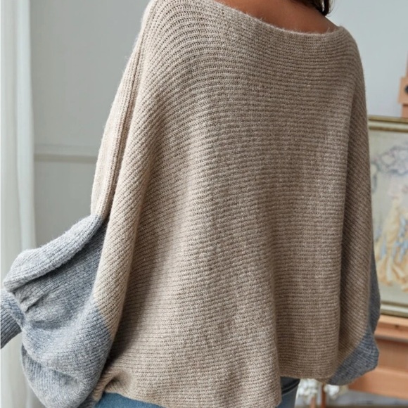 Women's Beige and Gray Sweater - Picture 2 of 5